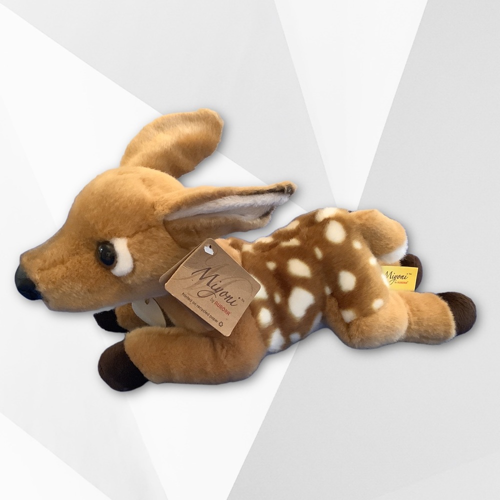 MIYONI by Aurora ~ pluff deer